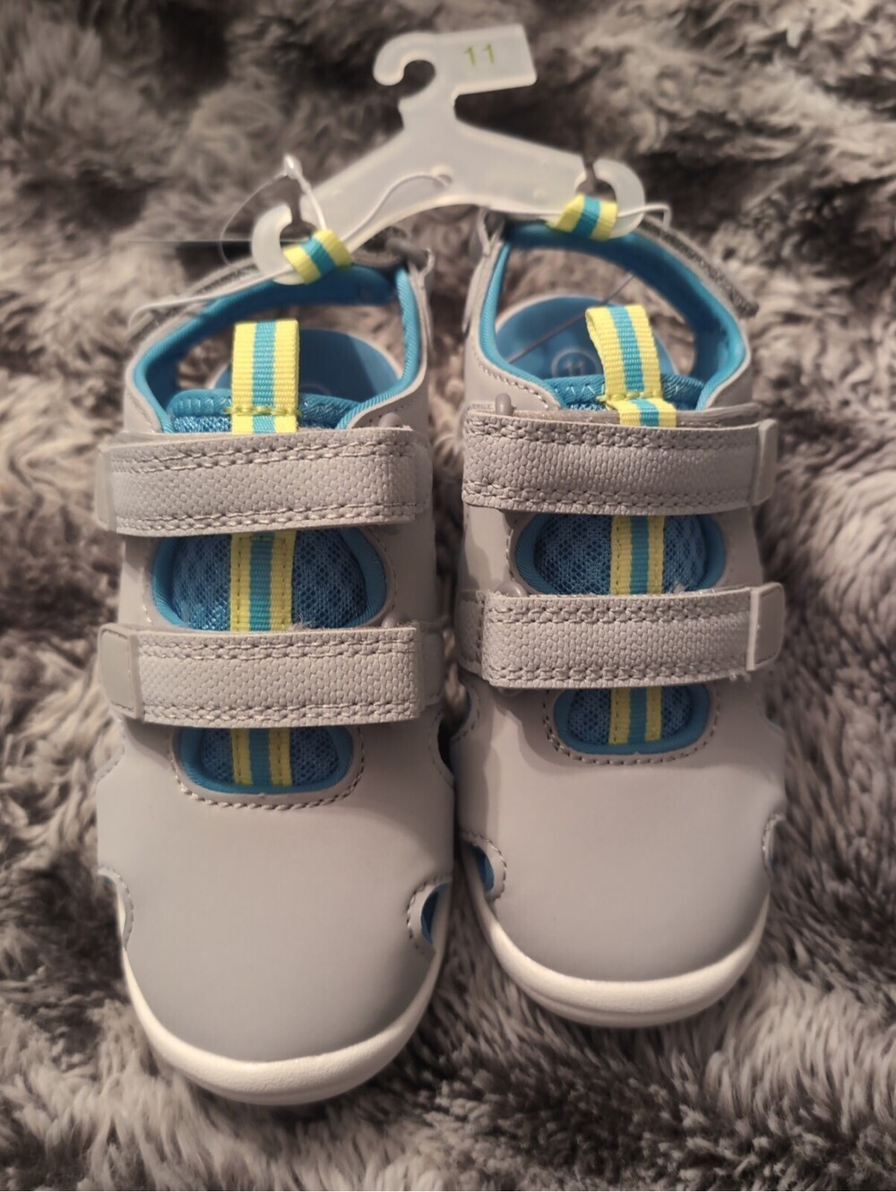 Cat & Jack Kids Size 11 Hank Play Sandals Gray. New With Tags